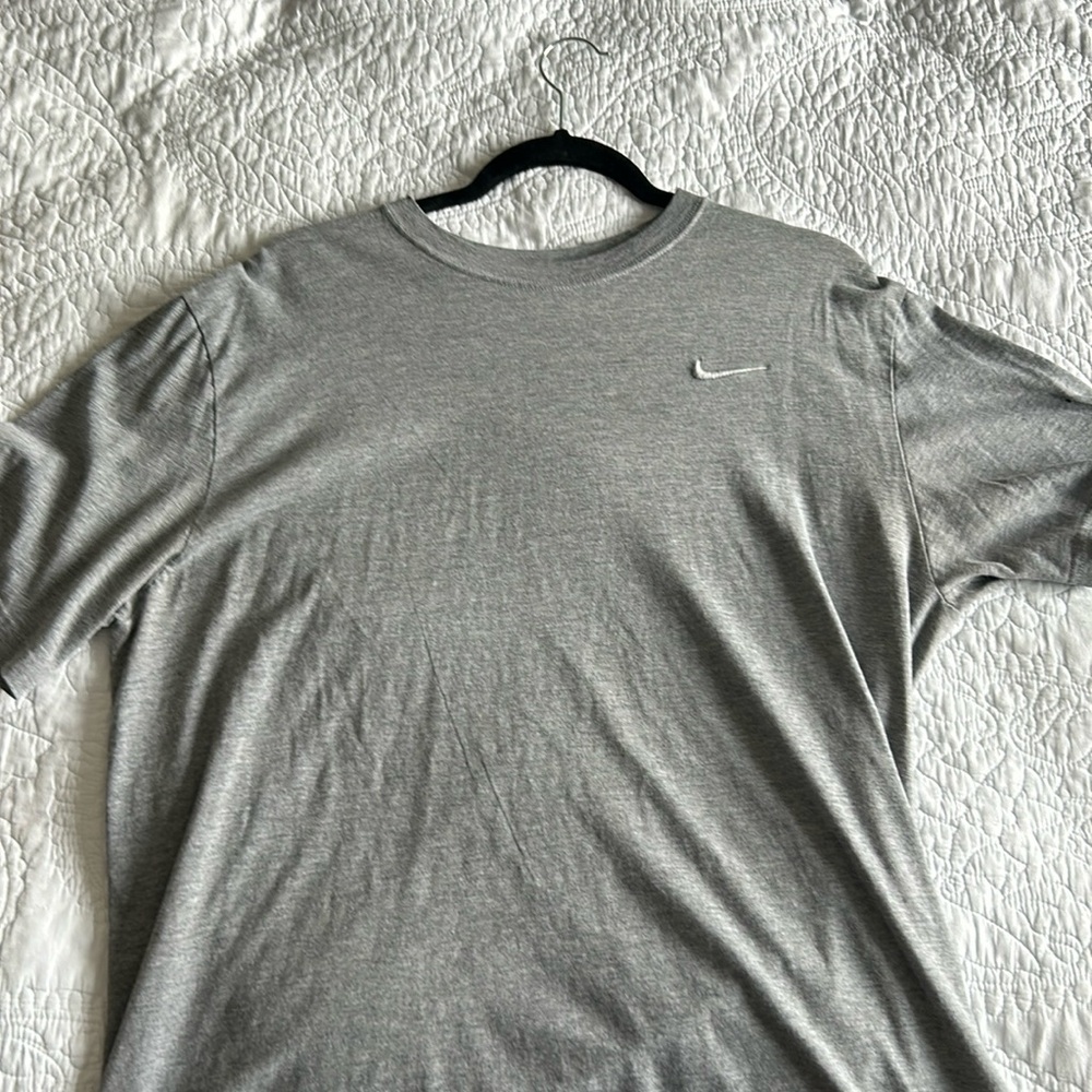 XL Nike Grey Short Sleeve